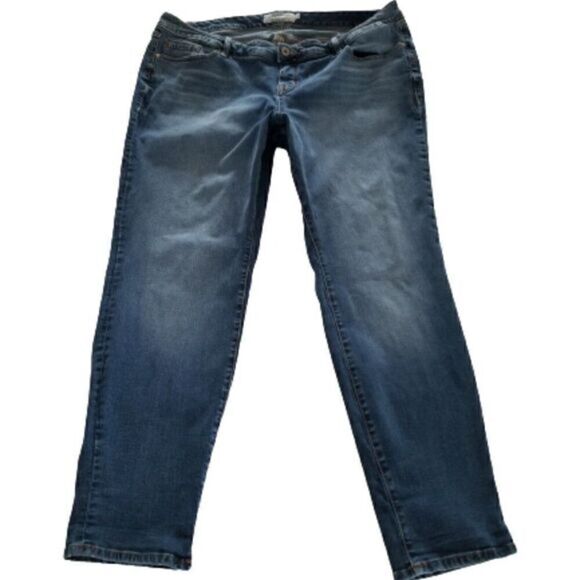 Torrid High Rise Skinny Stonewashed Jeans - Picture 2 of 5